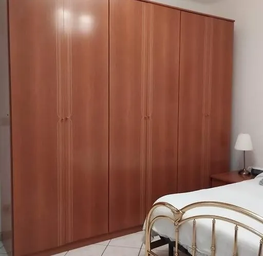 The House Of Peter Apartment *