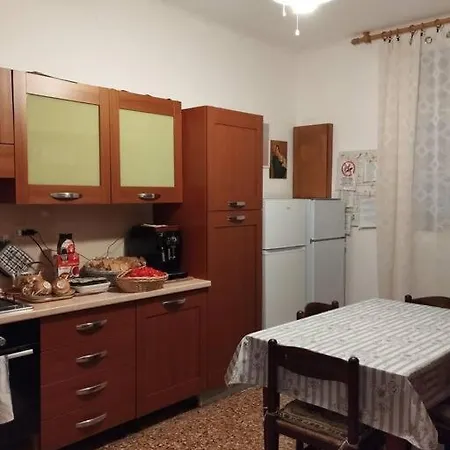 The House Of Peter Καζαλέκιο ντι Ρένο